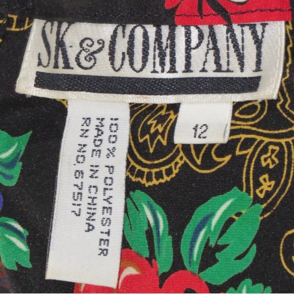 SK & Co Long Sleeve Pullover Turtleneck Button Back Paisley & Floral Top Size 12 - Picture 5 of 5